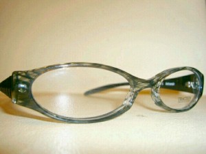 e9bb92e38395e383ade383b3e38388